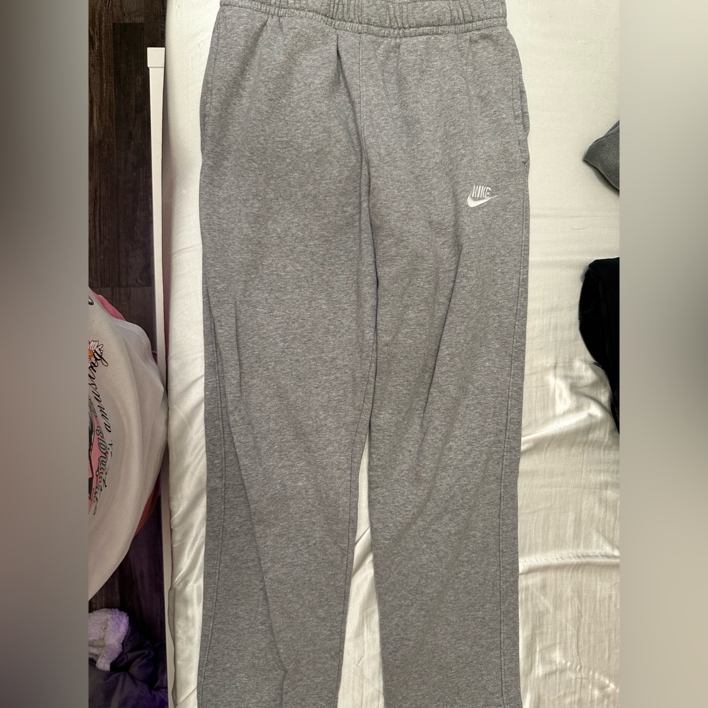 Grey Nike Sweatpants
